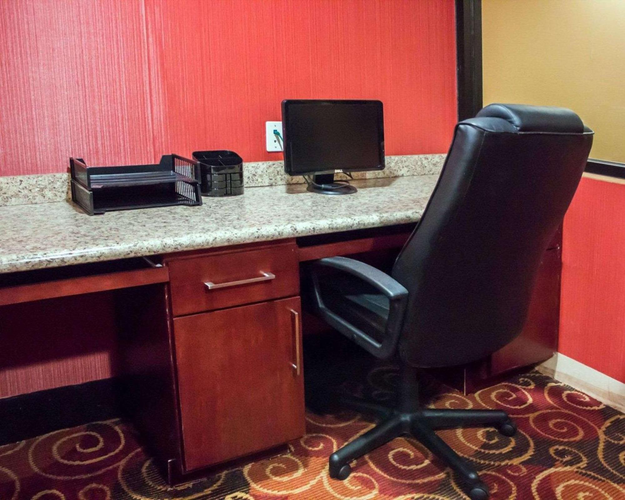 Comfort Inn & Suites Trussville I-59 Exit 141 Exteriér fotografie
